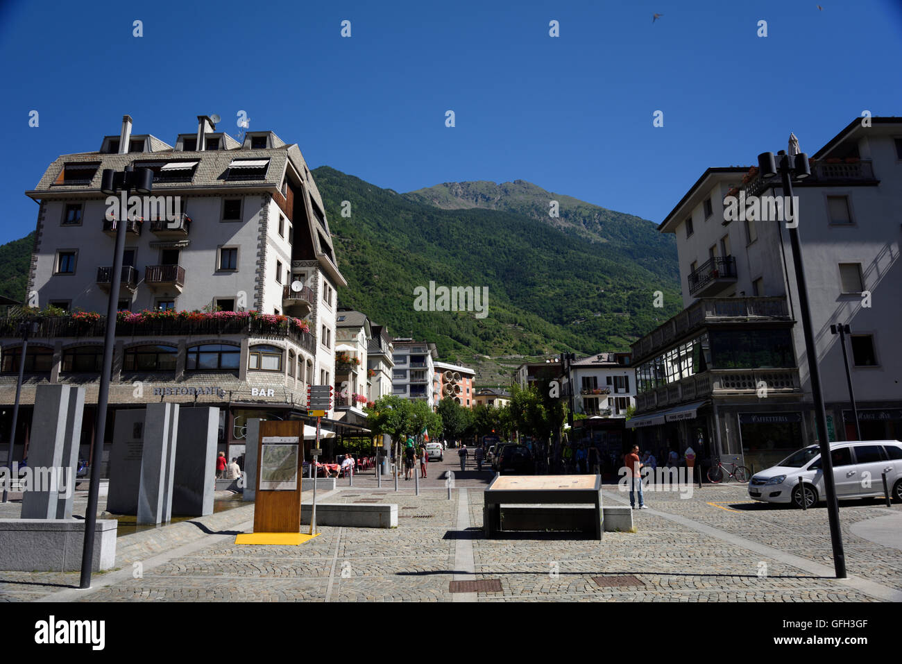 Tirano Stadtzentrum mit Sightseeing Parteien Stockfoto