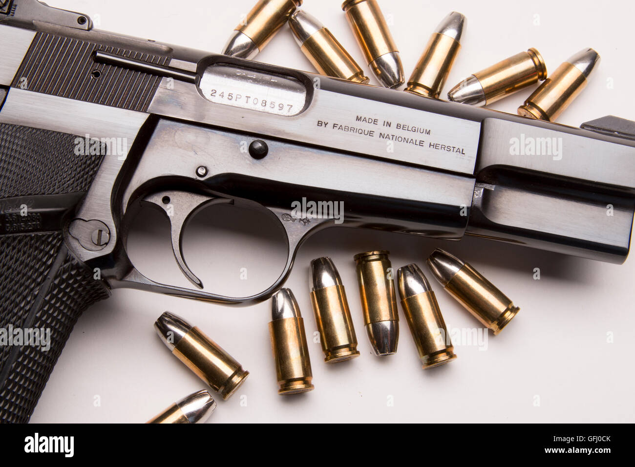 Browning Hi-Power 9mm Pistole Stockfoto