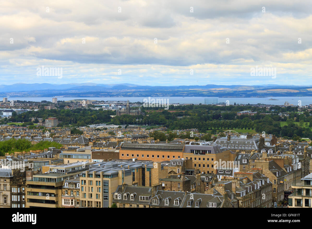 Edinburgh Stadtpanorama von Burg. Europäische Reiseziele Stockfoto