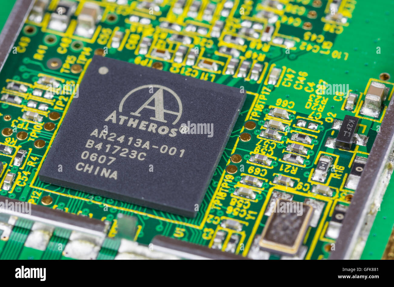 Atheros-Chip auf einer Leiterplatte. Stockfoto