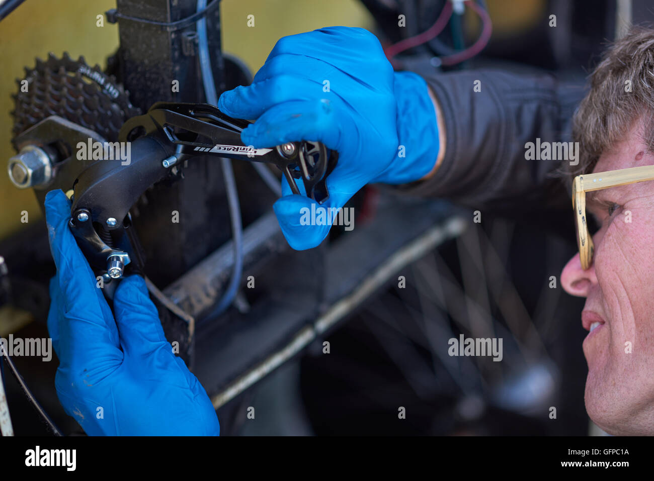 Fahrrad-Taxi-Fahrer Festsetzung seines Fahrzeugs, Salz wie City, USA Stockfoto
