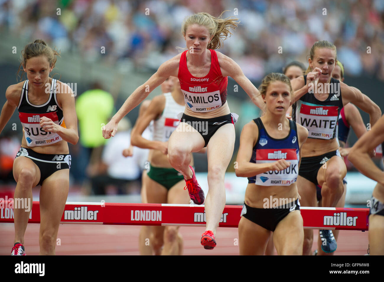 LONDON, ENGLAND - 22 Juli: Jessica Kamilos Frauen 3000 m Hindernislauf Tag zwei der Muller Jubiläumsspiele im Stadion- Stockfoto