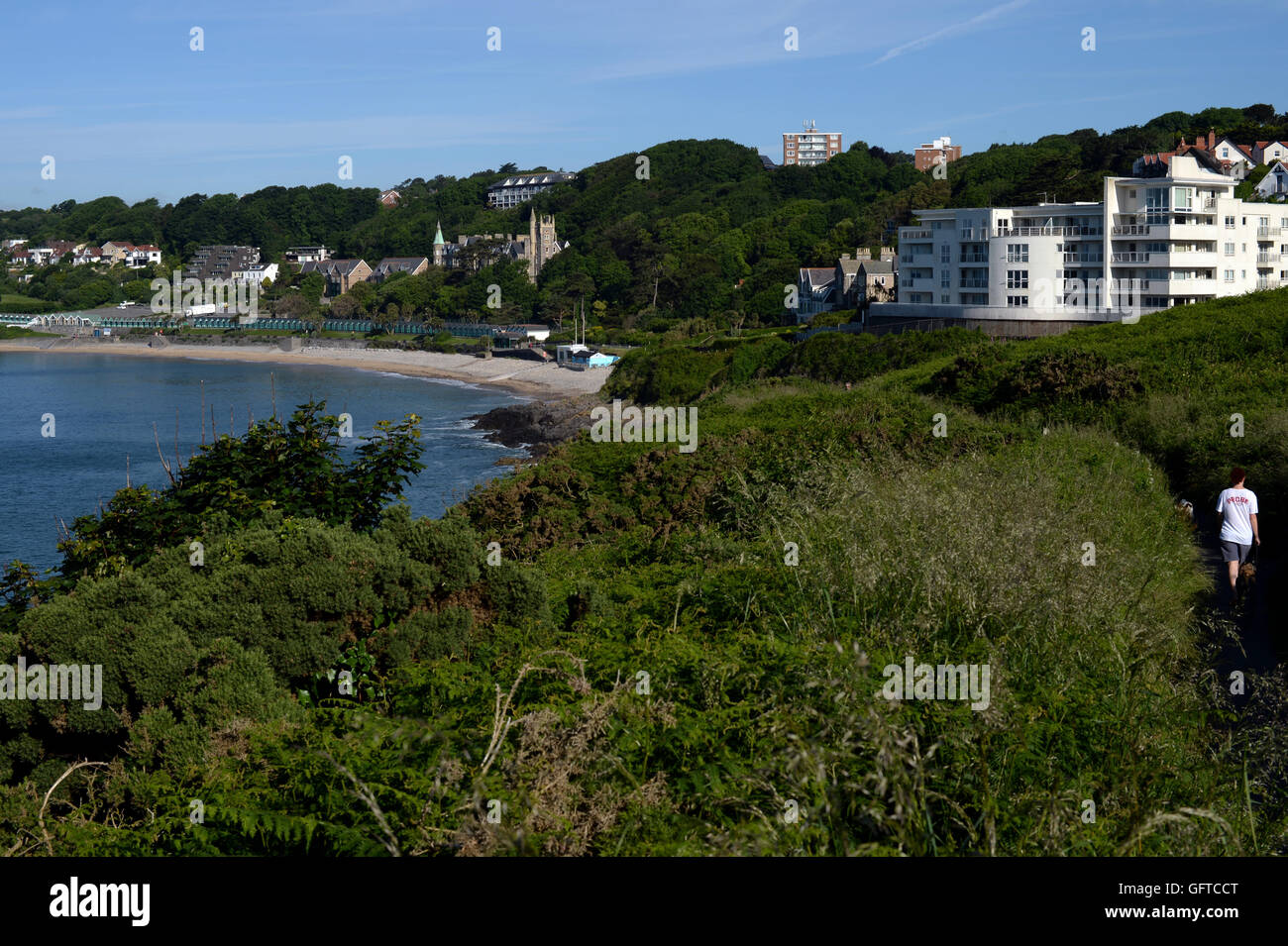 Küste Weg Blick auf geschützten Bucht und Landzungen bei Langland, Gower, Swansea Stockfoto