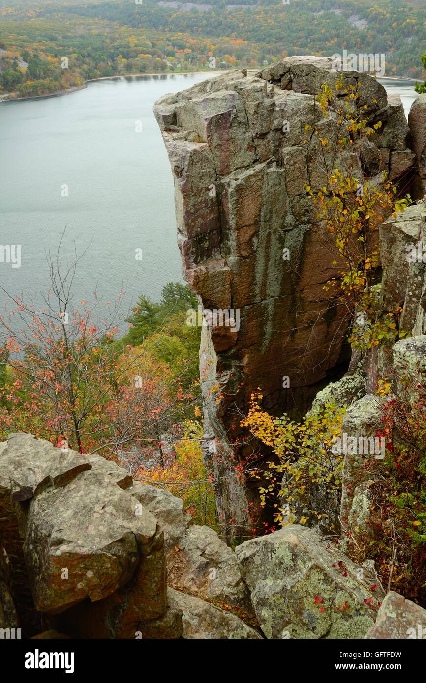 Granit-Rock-Formation im Devils Lake State Park in der Nähe von Baraboo, Wisconsin Stockfoto