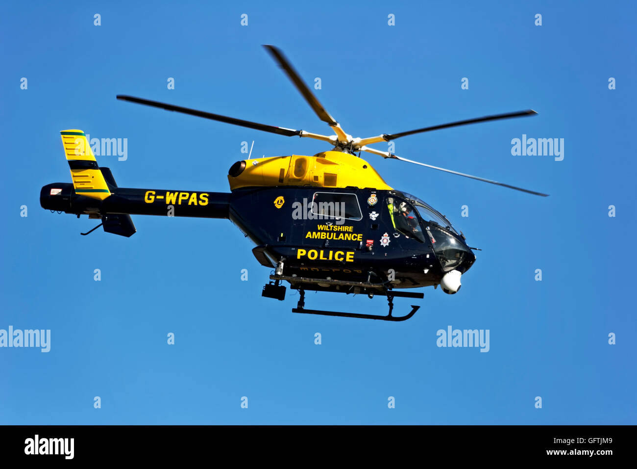 McDonnell Douglas MD902 Explorer Hubschrauber, G-WPAS, C/N: 900-00053, abgebildet hier fliegen über dem Salisbury Plain im Oktober 2005. Stockfoto