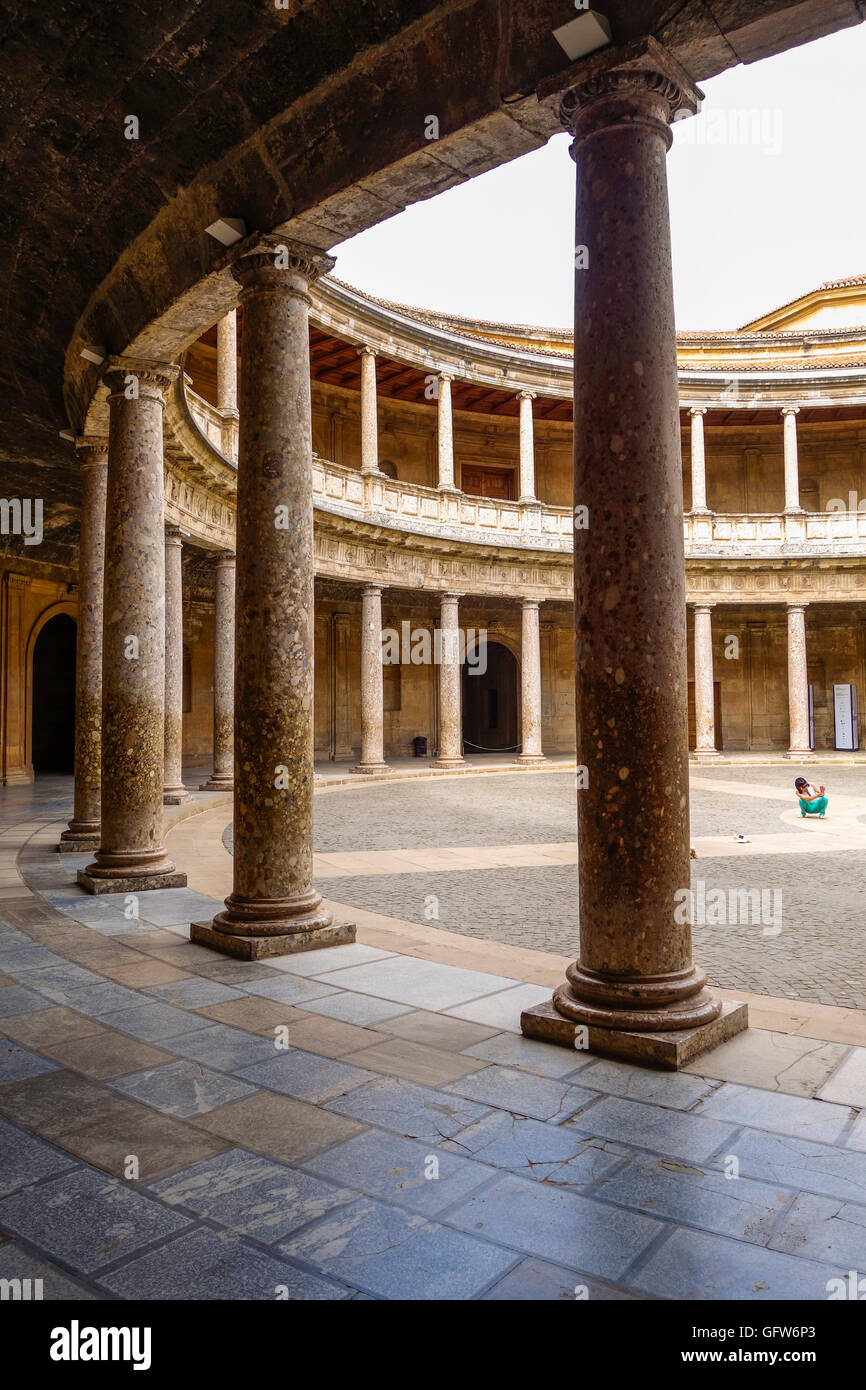 Palast von Charles V, König und gewählte Kaiser an der Alhambra, Granada, Andalusien, Spanien. Stockfoto