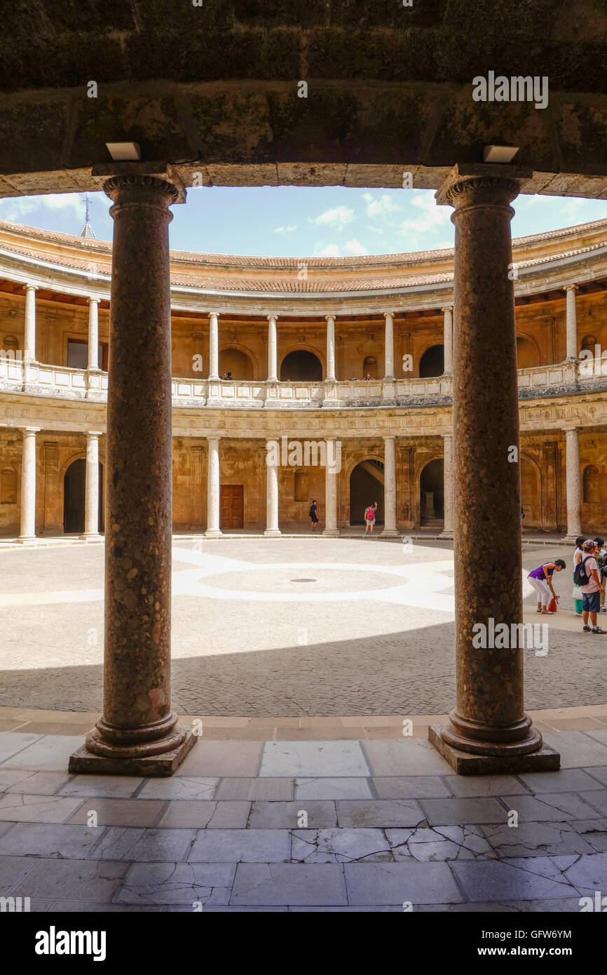 Palast von Charles V, König und gewählte Kaiser an der Alhambra, Granada, Andalusien, Spanien. Stockfoto