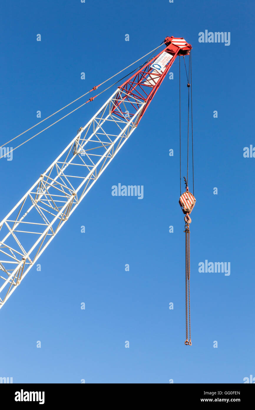 Obere Komponenten eines Krans einschließlich der Ausleger, Fock, Haken, der oberen und unteren Riemenscheiben Stockfoto