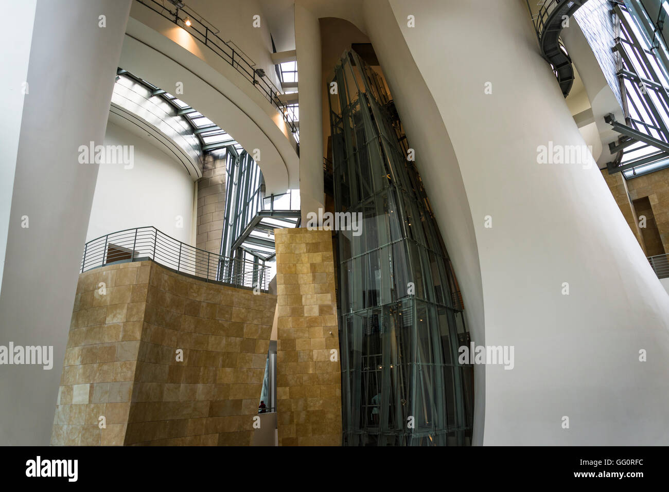 Guggenheim Museum, entworfen von Frank Gehry, Bilbao, Baskenland, Spanien Stockfoto
