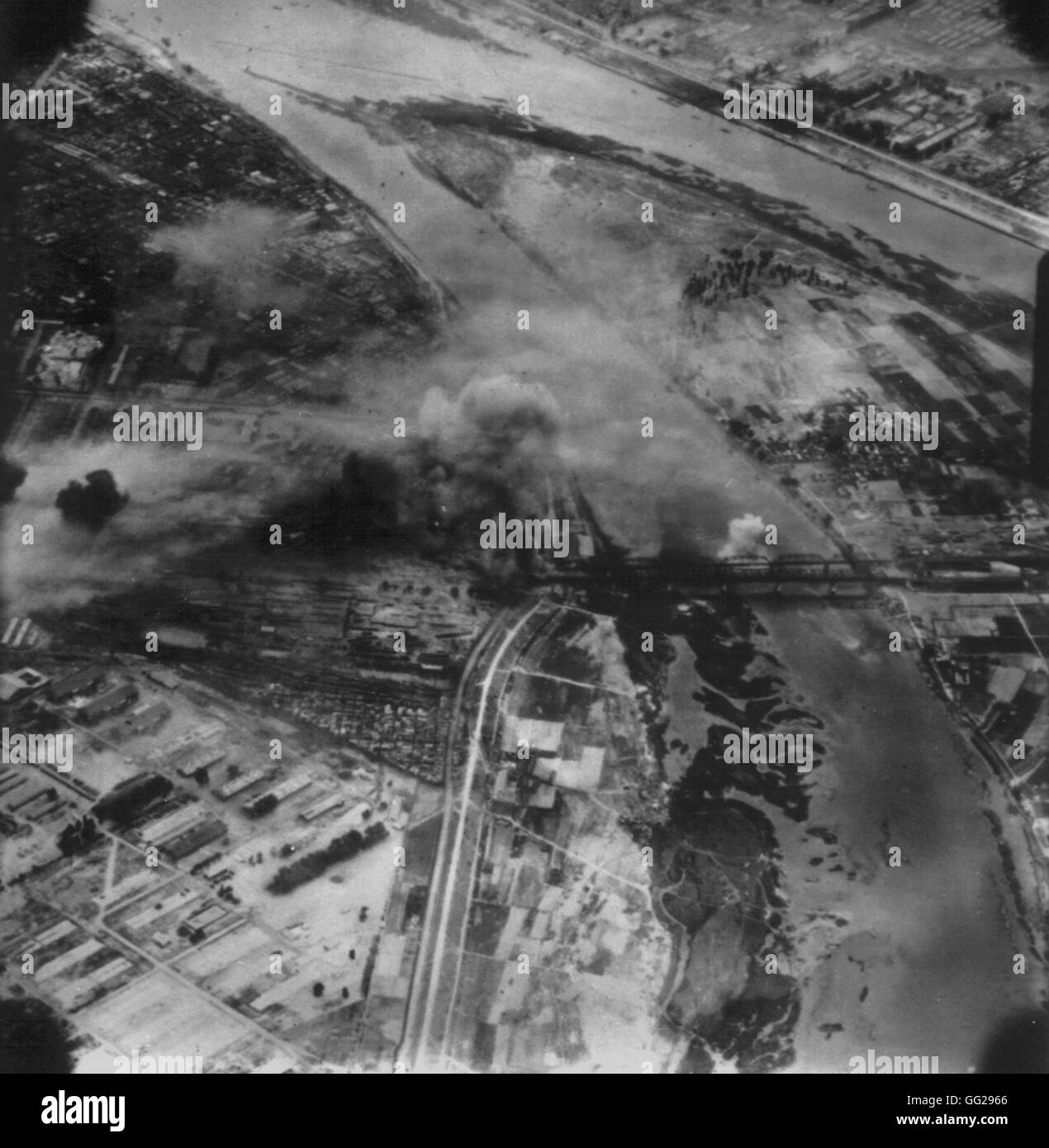 Korea-Krieg, Juli 1950, Pyongyang. Brücken und Eisenbahnen, die von amerikanischen und britischen schnelle Eingreiftruppe bombardiert. Juli 1950 Koreanischer Krieg. National Archives - Washington Stockfoto