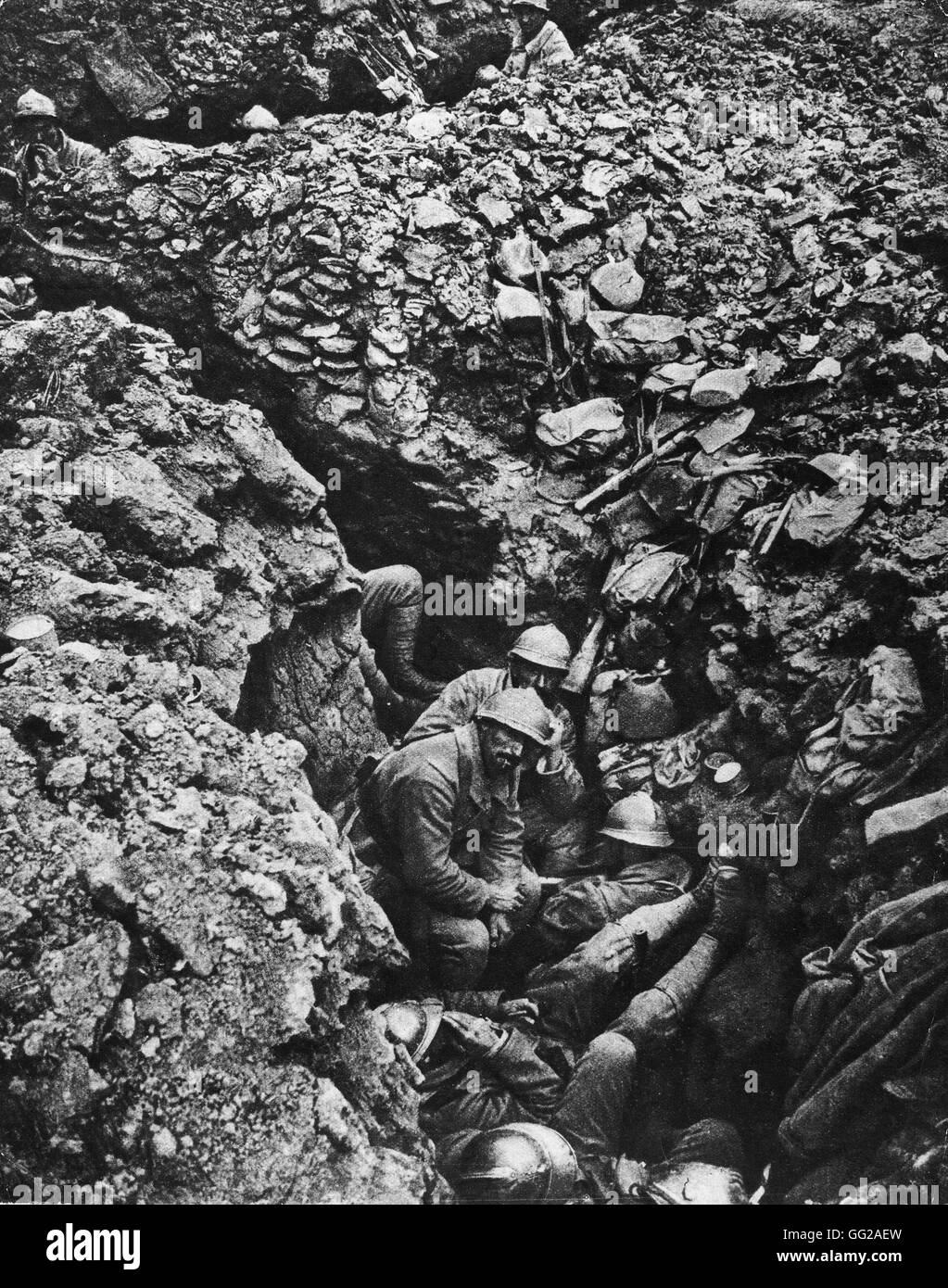 Soldaten in einem Graben, warten auf einen Gegenangriff August 1917 Vincennes, Musée De La Guerre Stockfoto