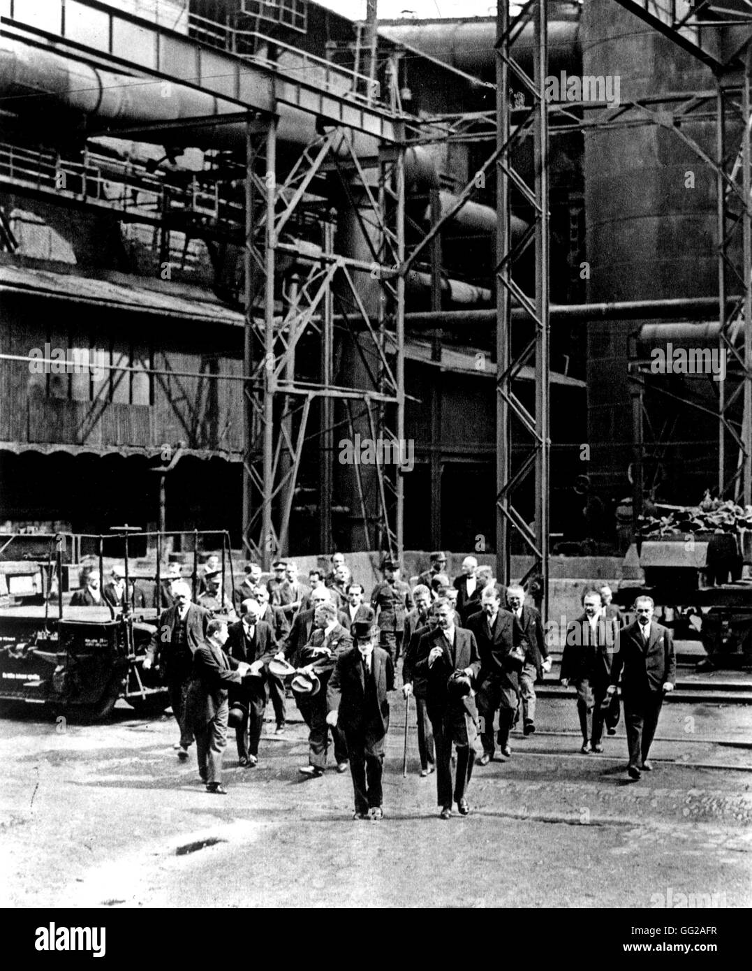 Besuch einer Metallurgie-Fabrik in Bystricka 1931 Tschechoslowakei Masaryk Stockfoto