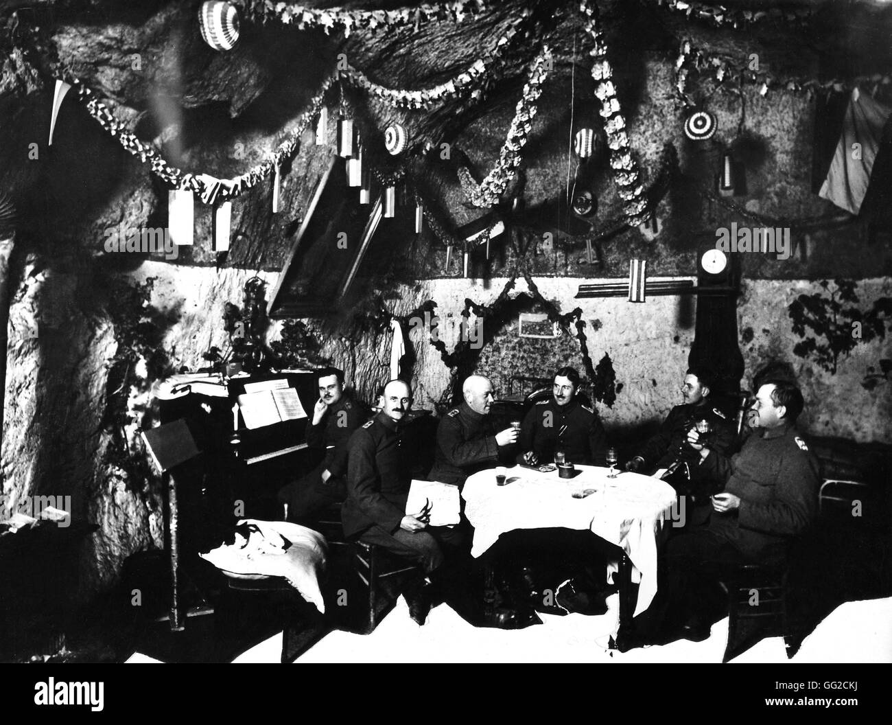 Des Kaisers Geburtstag (Wilhelm II) in einer Offiziersmesse Deutschland, 914-1918 Krieg München, Südd Verlag Bild archiv Stockfoto