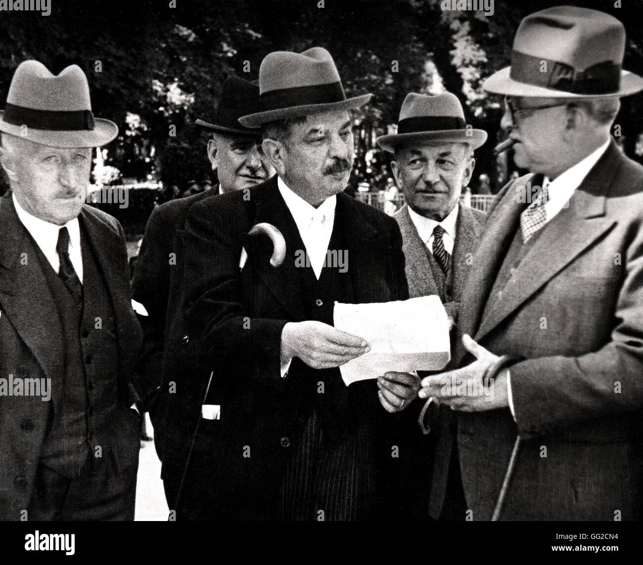 Vichy-Regierung: die neue Gruppe mit, von links nach rechts, Herrn Milan, Francetti, Laval und Borel Juli 1940 Frankreich, zweiten Weltkrieg Krieg Stockfoto
