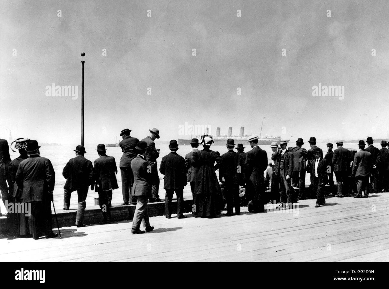 Die großen Ozeandampfer "Lusitania" New York 1915 USA Washington verlassen. Archives nationales Stockfoto