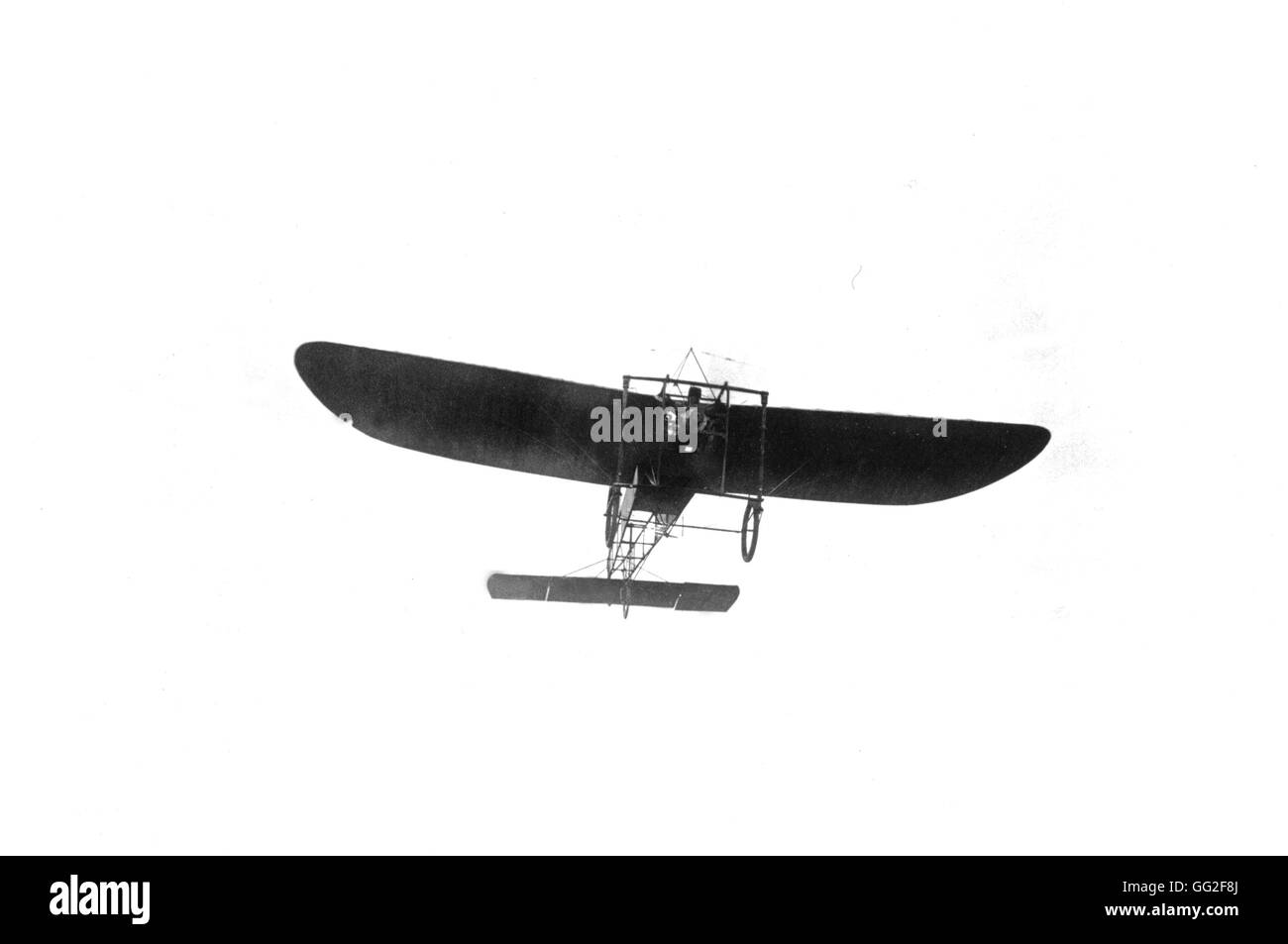 Blériot überquert den Ärmelkanal. Blériot Eindecker als er von Dover 1909 in Paris abhob. Bibliothèque Nationale Stockfoto