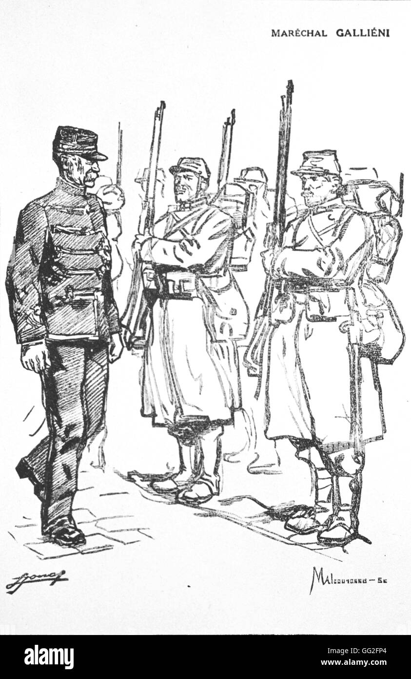Ersten Weltkrieg. Marschall Gallieni Inspektion seiner Truppen. Zeichnung von Lucien Jonas. Kupferstich von Malcouronne. In: "La Guerre Racontée Par Nein Généraux", Paris, Librairie Schwarz, 1920. Stockfoto
