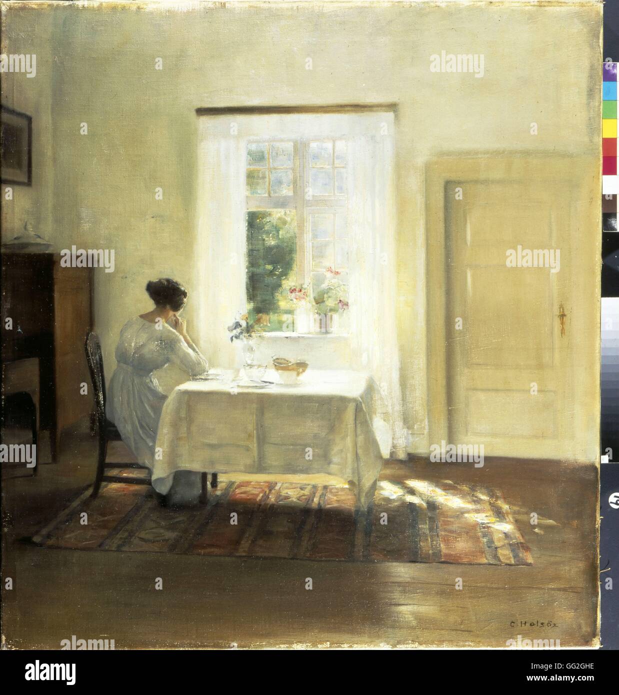 Carl Holsoe dänische Schule Frau sitzen an einem Tisch am Fenster Öl auf Leinwand (78,7 x 72,7 cm) Privatsammlung Stockfoto