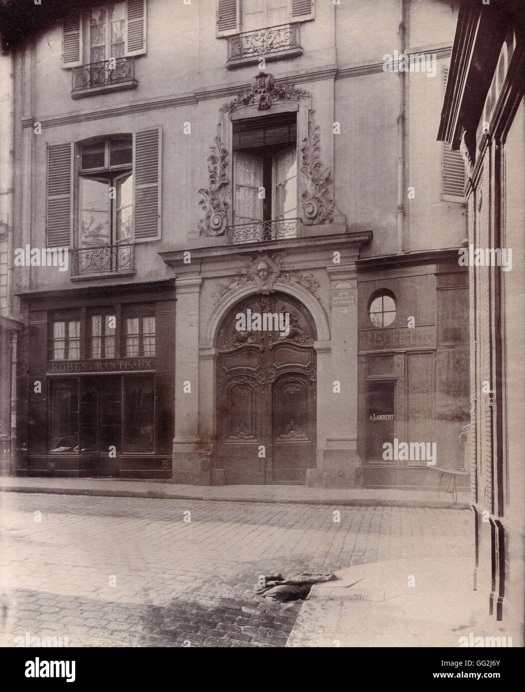 Eugène Atget Haus des Prinzen von Condé befindet sich 4 Rue Monsieur le Prince im 6. Arrondissement von Paris c.1900 Eiweiss drucken nach Glasplatte negative Private Sammlung Stockfoto