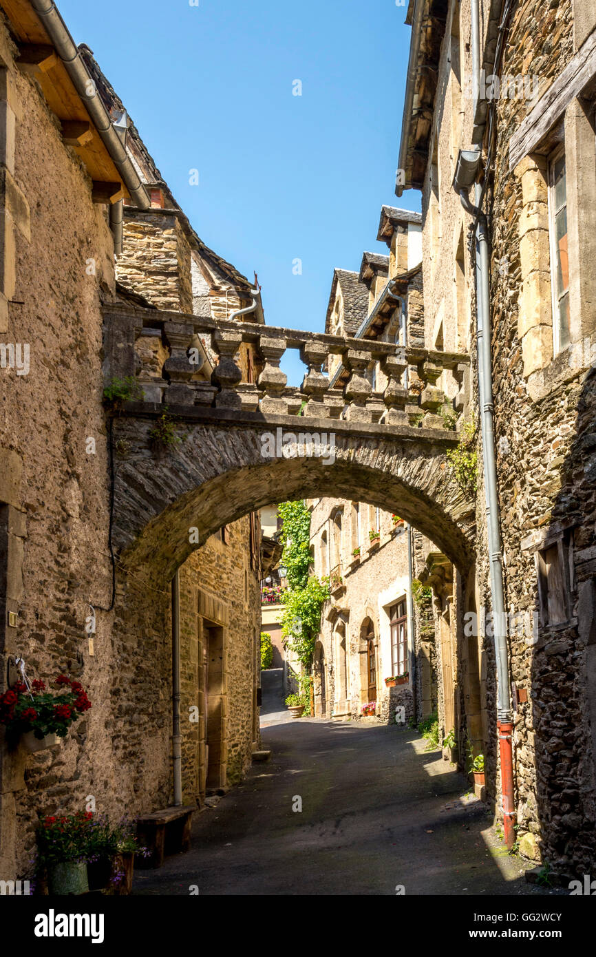 Estaing, beschriftete Les Plus Beaux Dörfer de France, Lot-Tal, Aveyron, Midi-Pyrénées, Frankreich Stockfoto