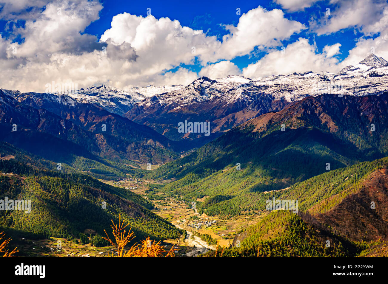 Landschaft von Bhutan, Haa Tal mit Textfreiraum Stockfoto