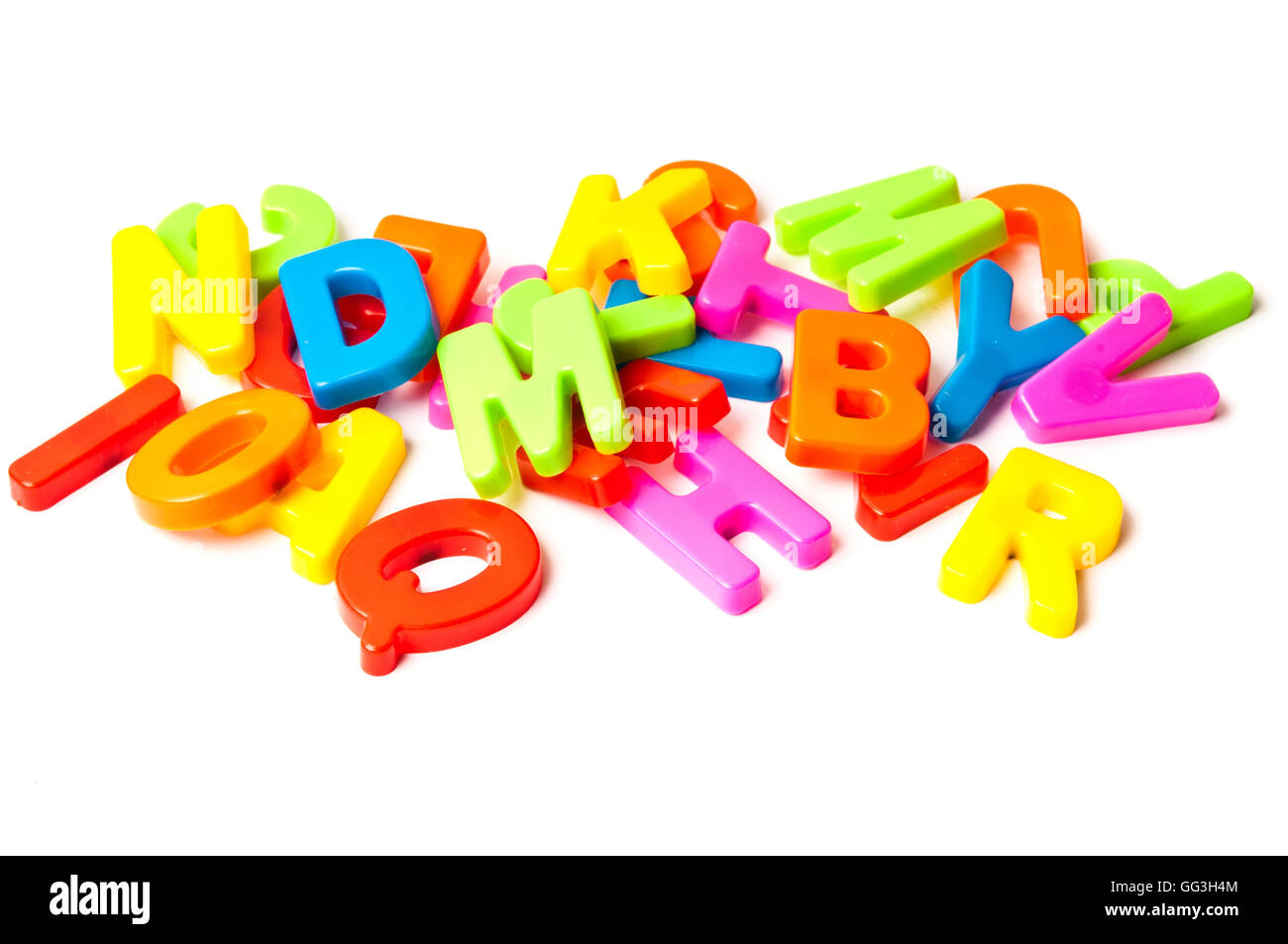 bunte Kunststoff Alphabet Buchstaben isoliert Stockfoto