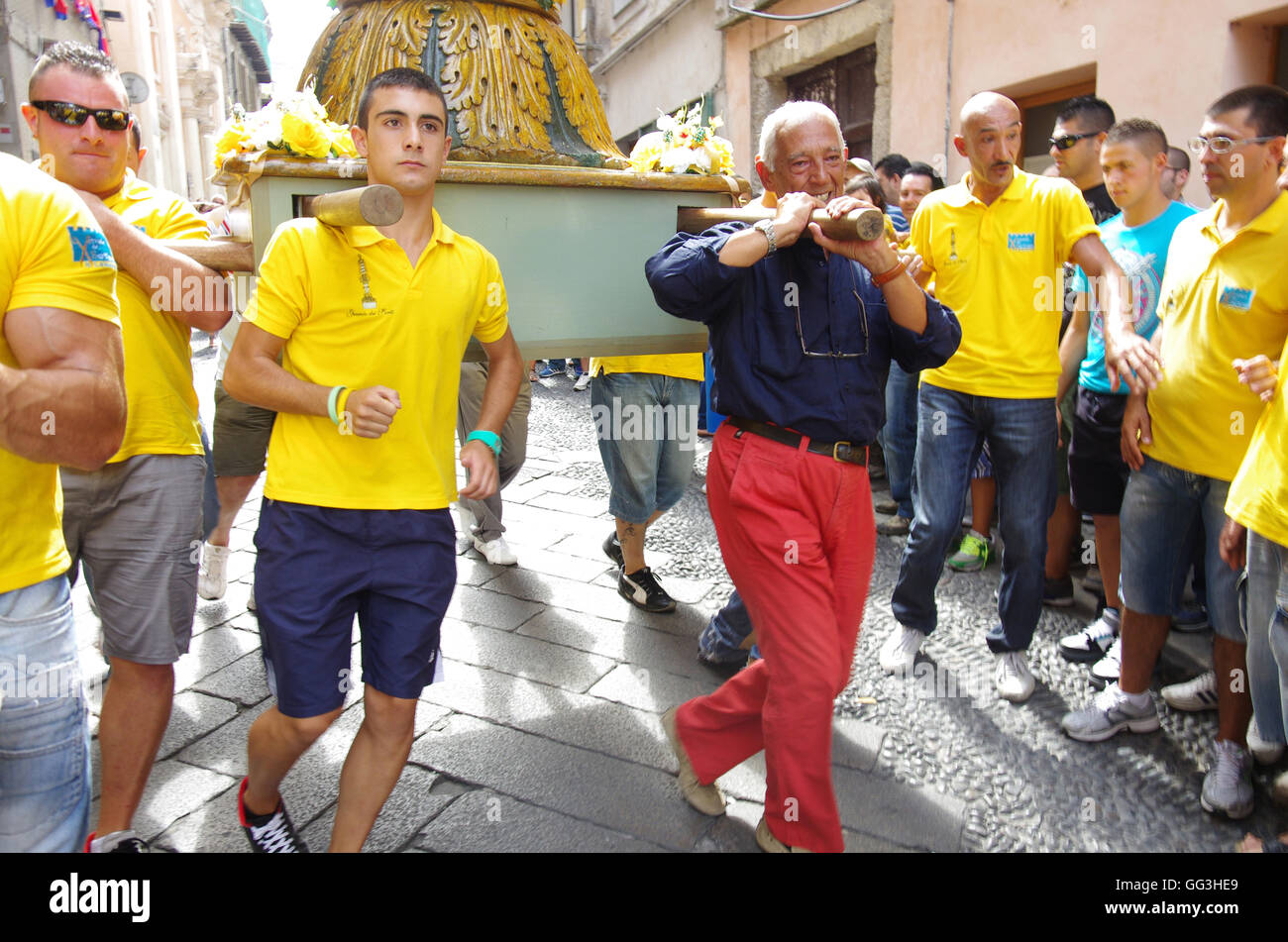 Sassari, Sardinien, der Candelieri Abstieg Stockfoto