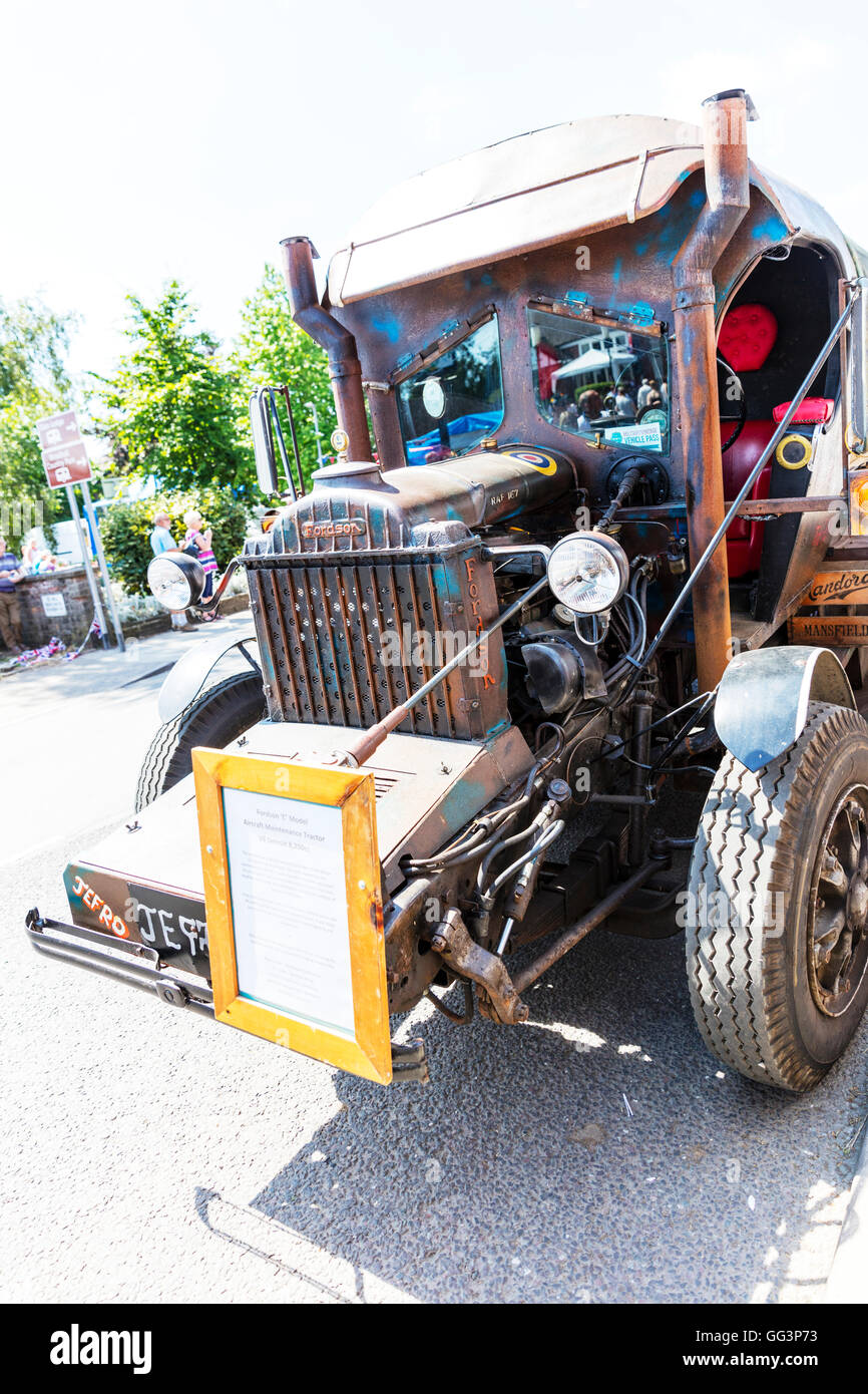 Fordson C Modell Lkw Wartung Traktor Detroit Ford Firma V8 Flugmotor UK England Stockfoto