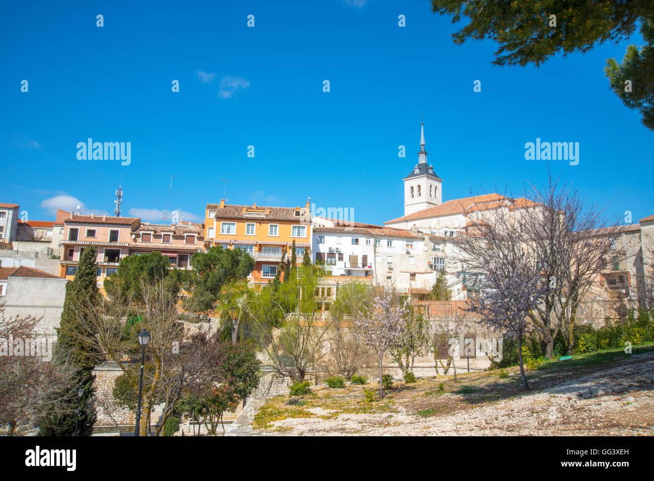 Übersicht über das Dorf. Colmenar de Oreja, Provinz Madrid, Spanien. Stockfoto