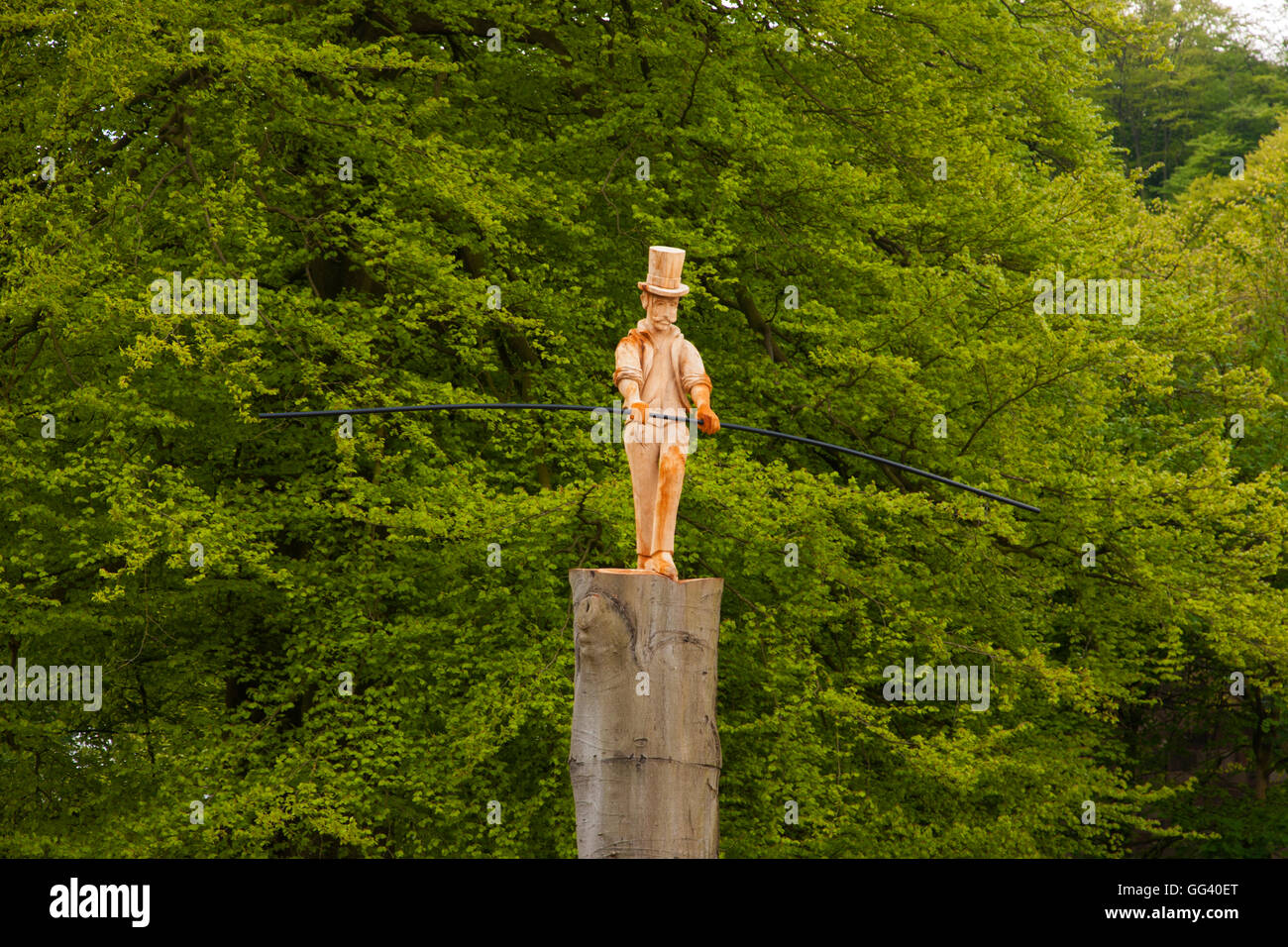 Holzschnitzerei an Rudyard Lake Derbyshire UK Stockfoto