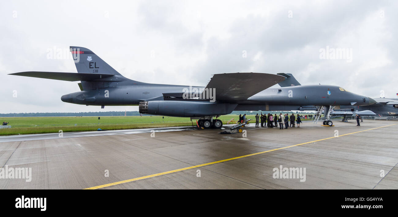 Ein vierstrahliges Überschall Variable-Sweep Flügel, strahlgetriebenen schwere strategische Bomber Rockwell B-1 b Lancer. US Air Force. Stockfoto