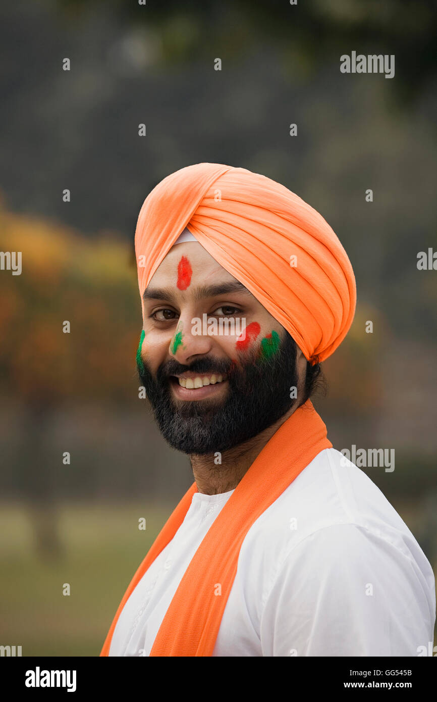 Ein Sikh Mann lächelnd Stockfoto