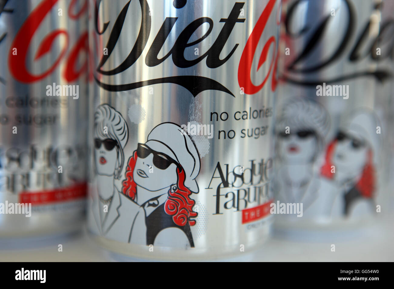 Diät-Cola-Dosen, die Förderung der absolut fabelhaften neuen Film Stockfoto