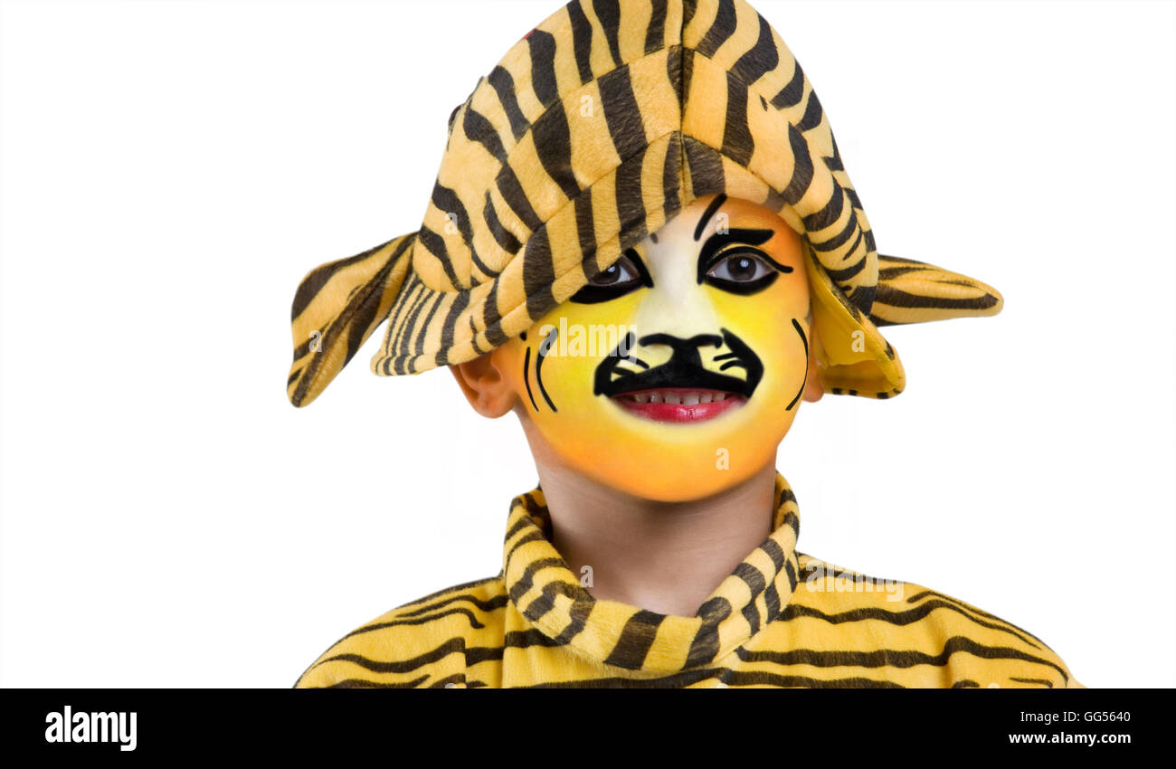 Junge in einem Tiger Kostüm Stockfoto