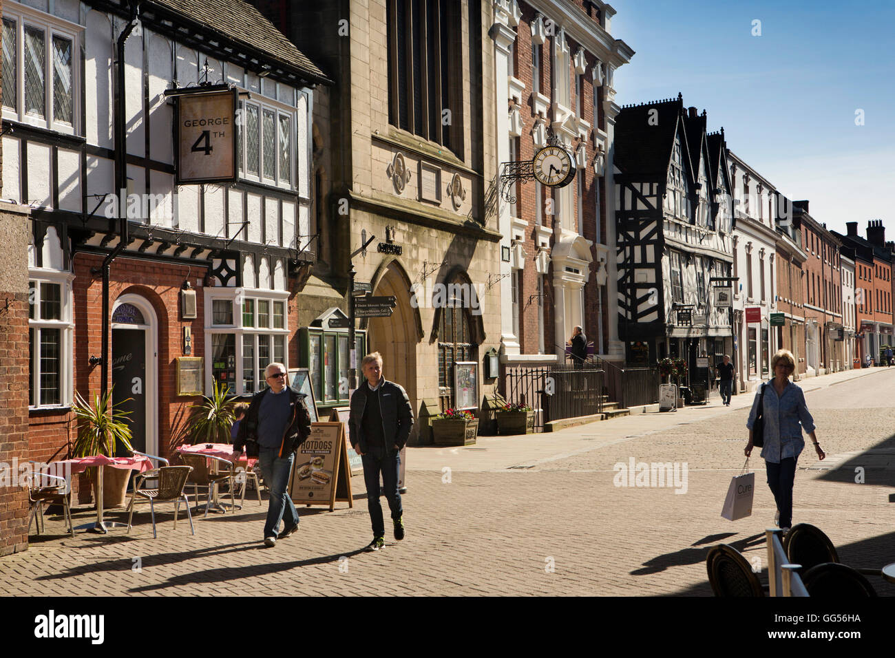 Großbritannien, England, Staffordshire, Lichfield, Bohrung Straße, Gebäude der historischen Stadtzentrum Stockfoto