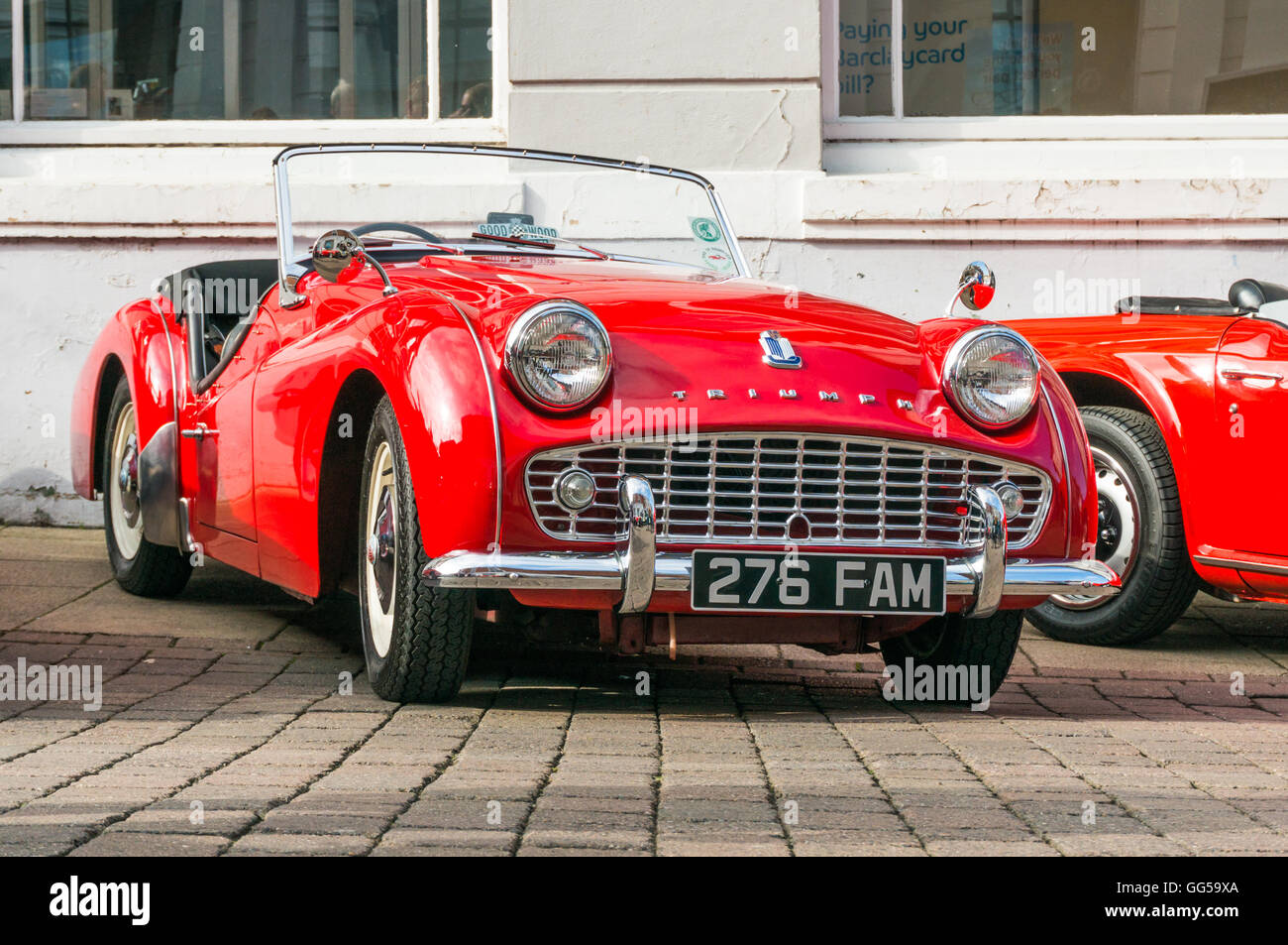 Rote Triumph TR3A bei einer Oldtimer-Show Stockfoto