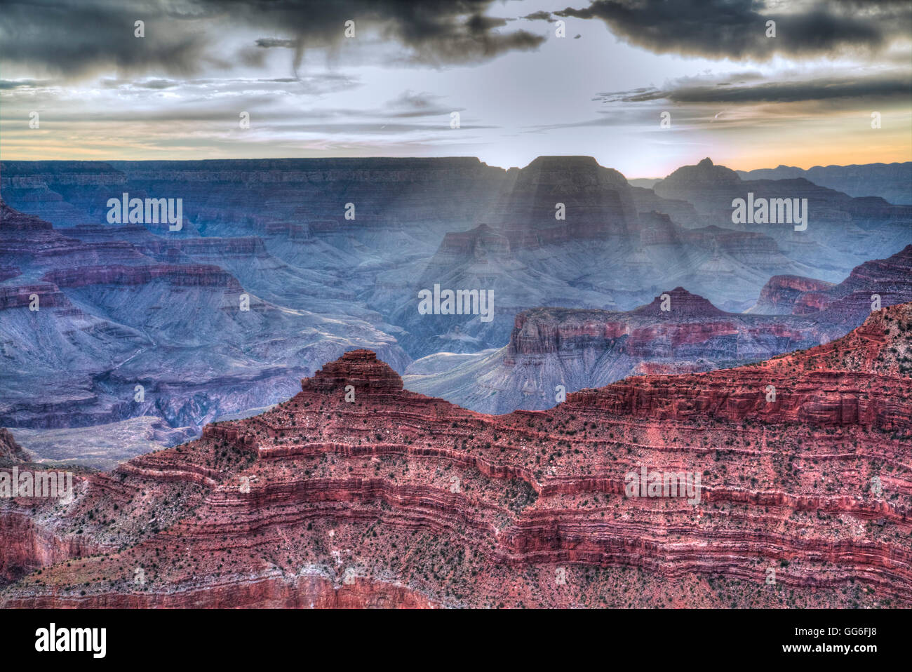 Sonnenaufgang am Mather Point, South Rim, Grand Canyon National Park, UNESCO World Heritage Site, Arizona, USA Stockfoto