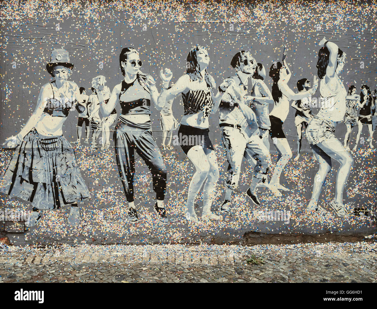 Schablone Sprühfarbe Wandbild von Tänzern in Kreusberg Straße Berlin Deutschland Stockfoto