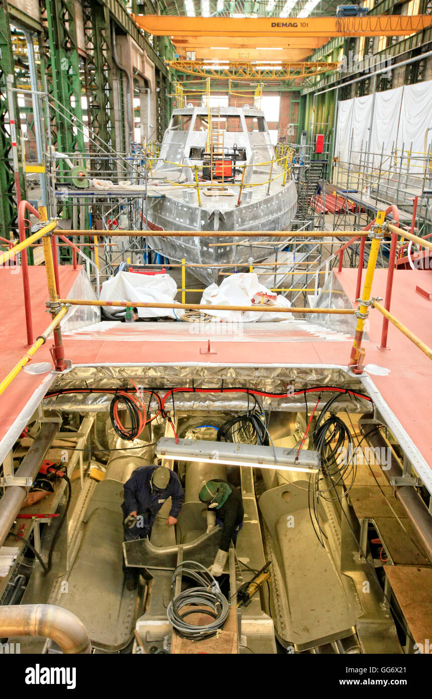 CMN, Konstruktionen Mecaniques de Normandie, einer privat geführten Werft befindet sich in Cherbourg, Frankreich, beschäftigt rund 375 Personen. Stockfoto