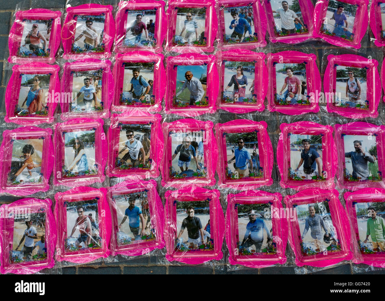 Tourist Souvenir-Fotos für den Verkauf auf dem Strand in Pattaya Thailand Stockfoto