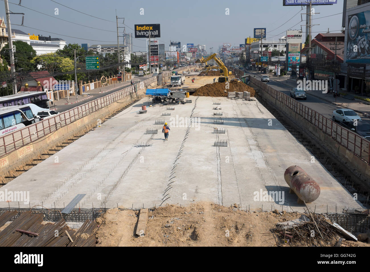 Straßenbau-Bauarbeiten im Zentrum von Pattaya Stockfoto