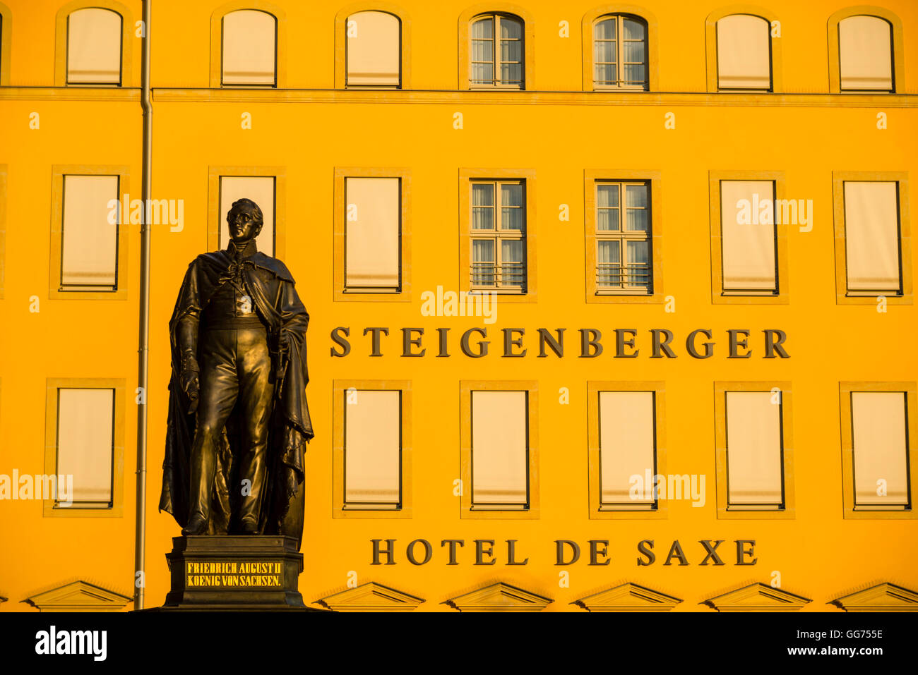 Denkmal von König Friedrich August II., Neumarkt, Dresden Stockfoto