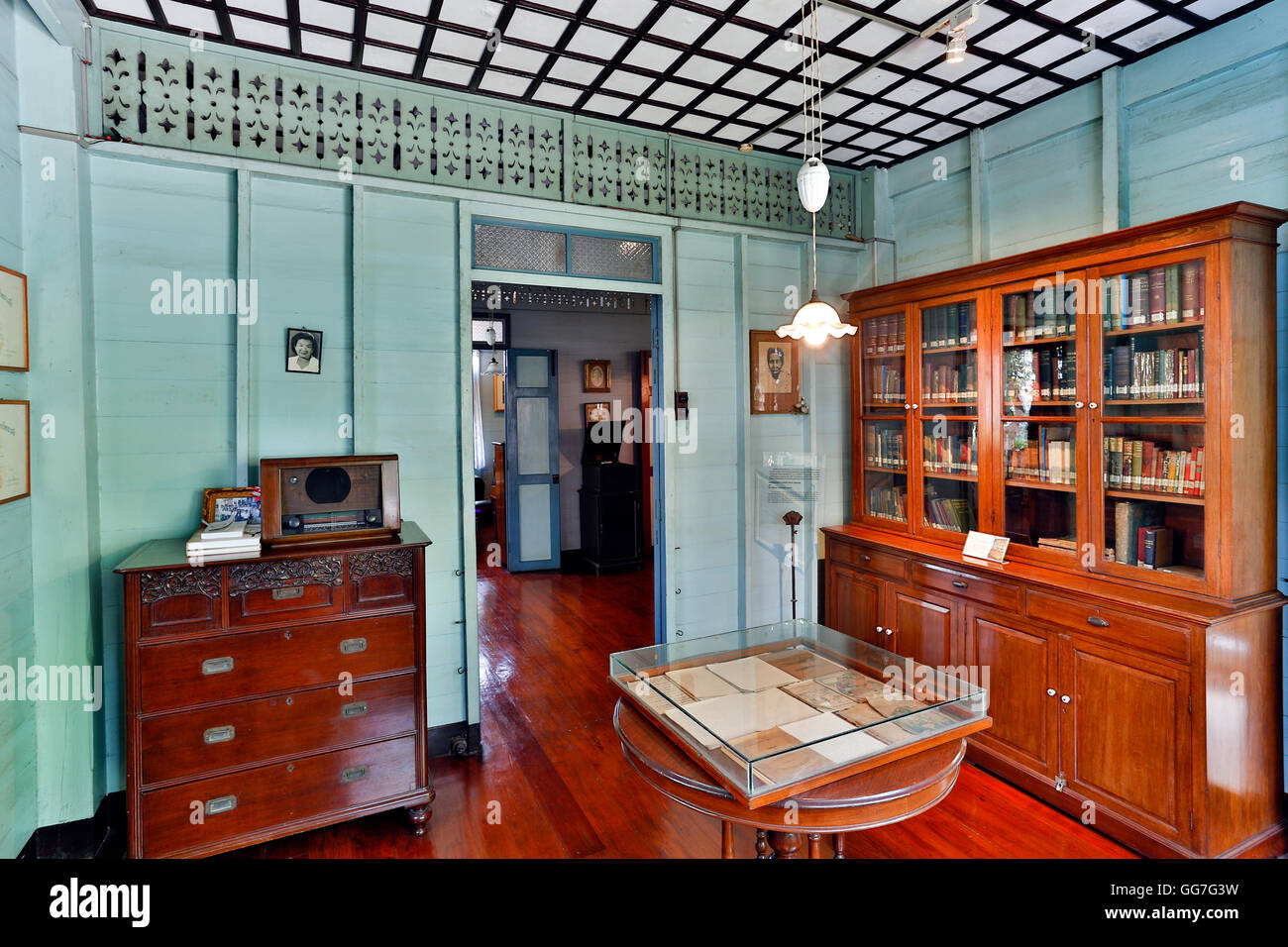 Bangkokian oder Bangkok Folk Museum befindet sich in Bangrak, Bangkok, Thailand. Stockfoto