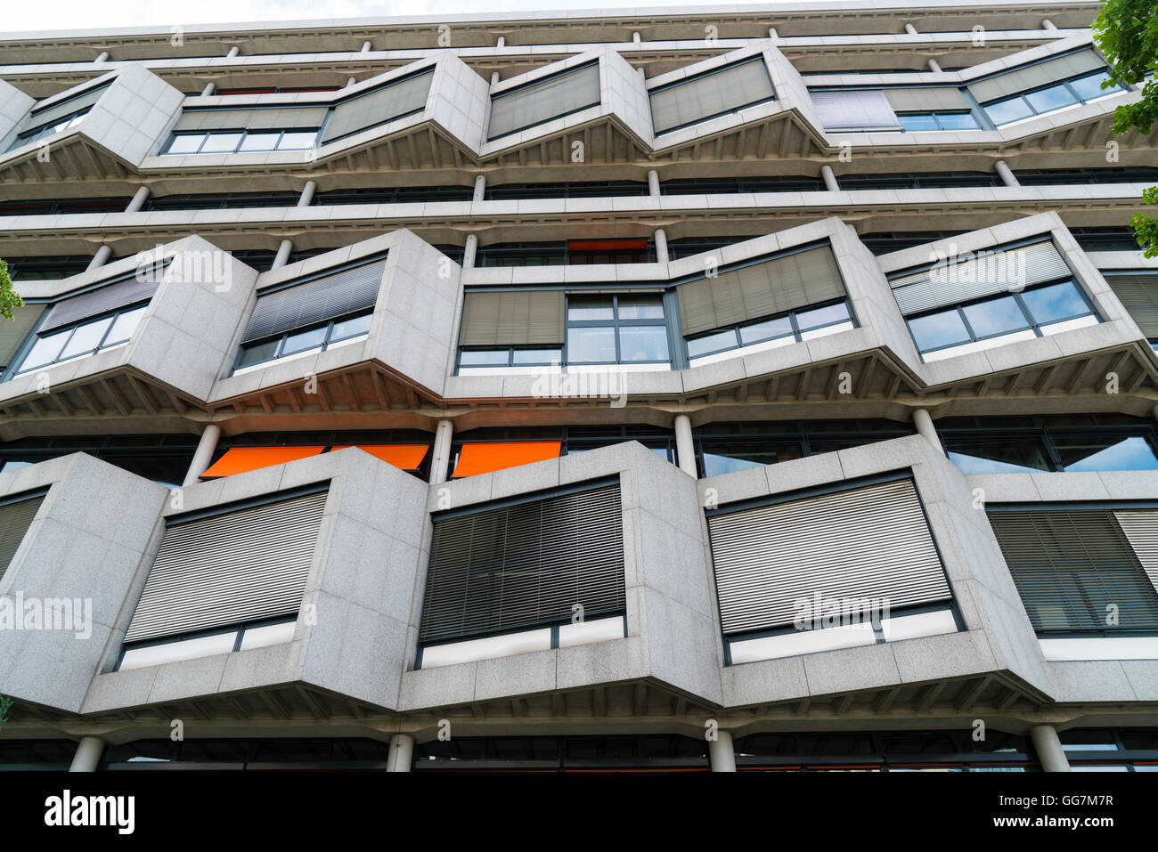 Fassade des Gebäudes Fakultät für Architektur an der technischen Universität Berlin, Deutschland Stockfoto Fassade des Gebäudes Fakultät für Architektur an der technischen Universität Berlin, Deutschland Stockfoto