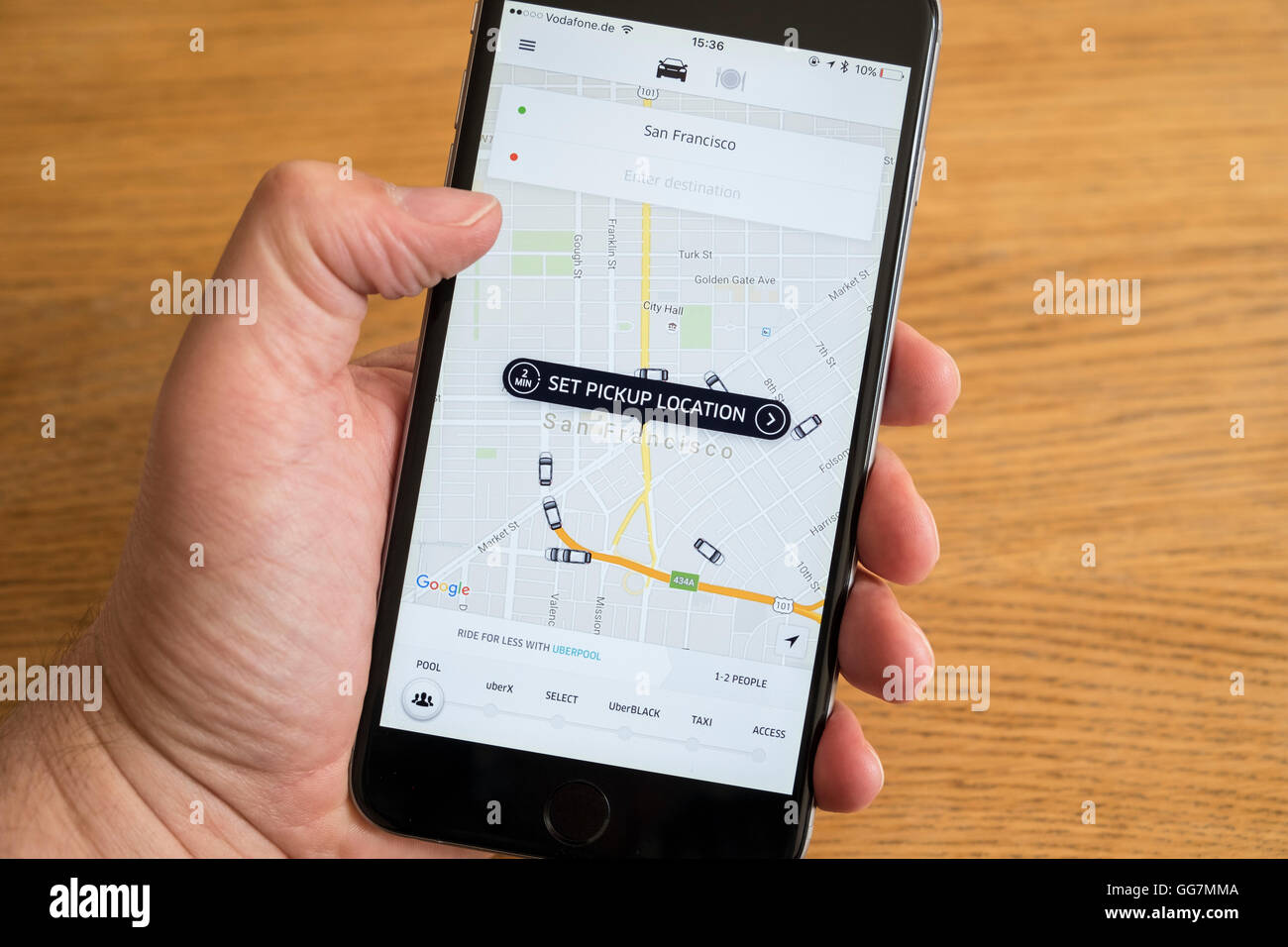 Uber dem Taxi Buchungs-app zeigt San Francisco auf Smartphone iPhone 6 Stockfoto