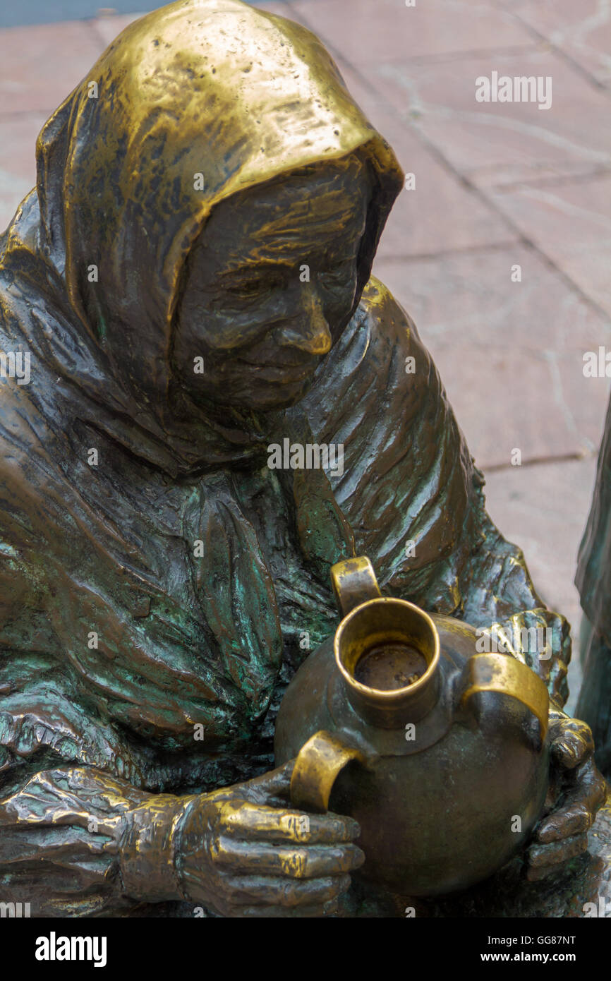 Senior-Skulpturen in Bronze statue Stockfoto