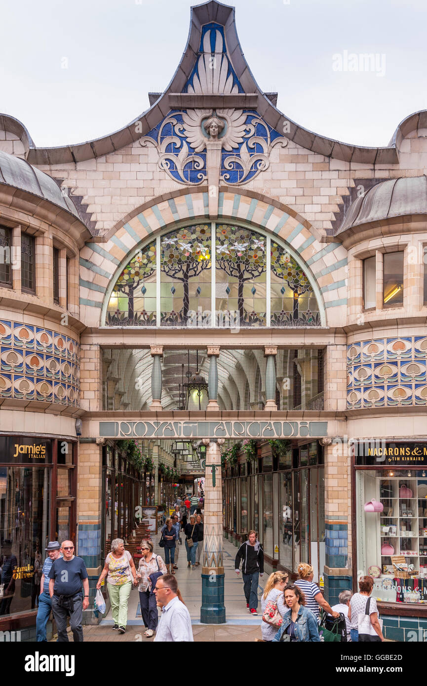 Die Royal Arcade in Norwich, Norfolk, England, Großbritannien, Großbritannien Stockfoto