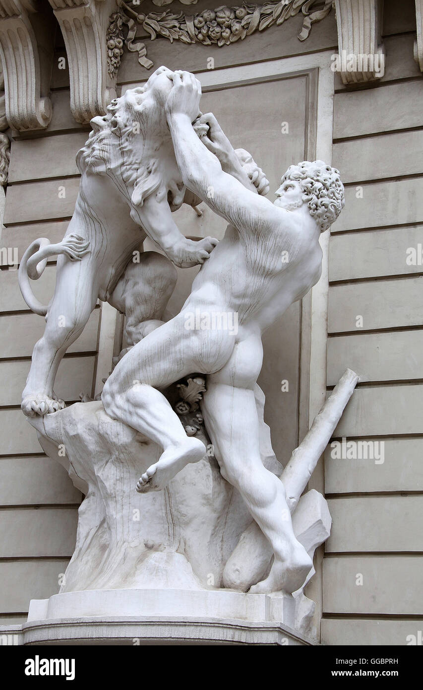 Herkules kämpfen den Nemeischen Löwen Hofburg in Wien Stockfoto