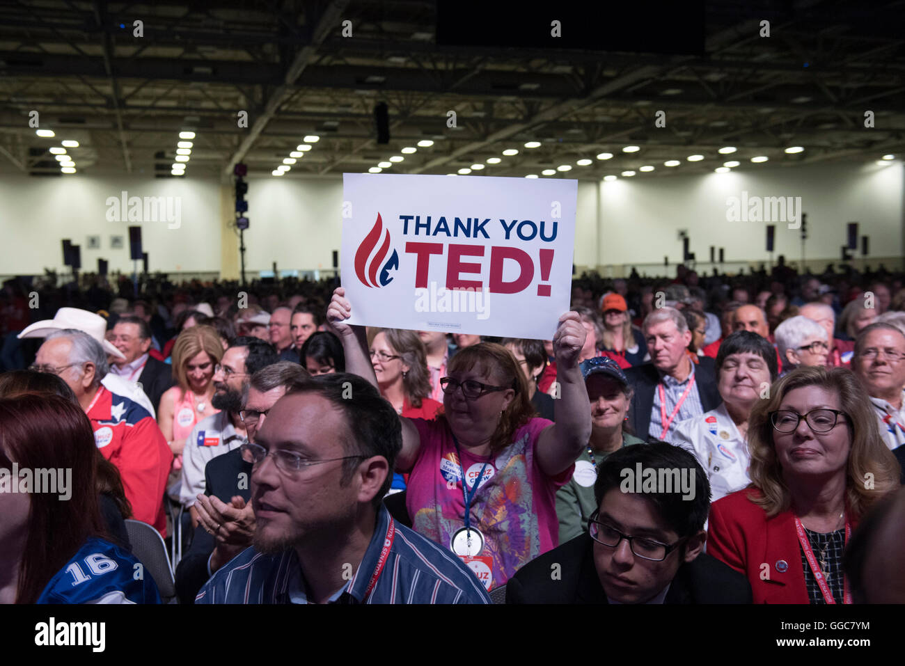 US-Senator Ted Cruz von Texas bekommt Applaus von den treuen Publikum während seiner Rede auf der Republikanischen Partei von Texas Convention. Stockfoto