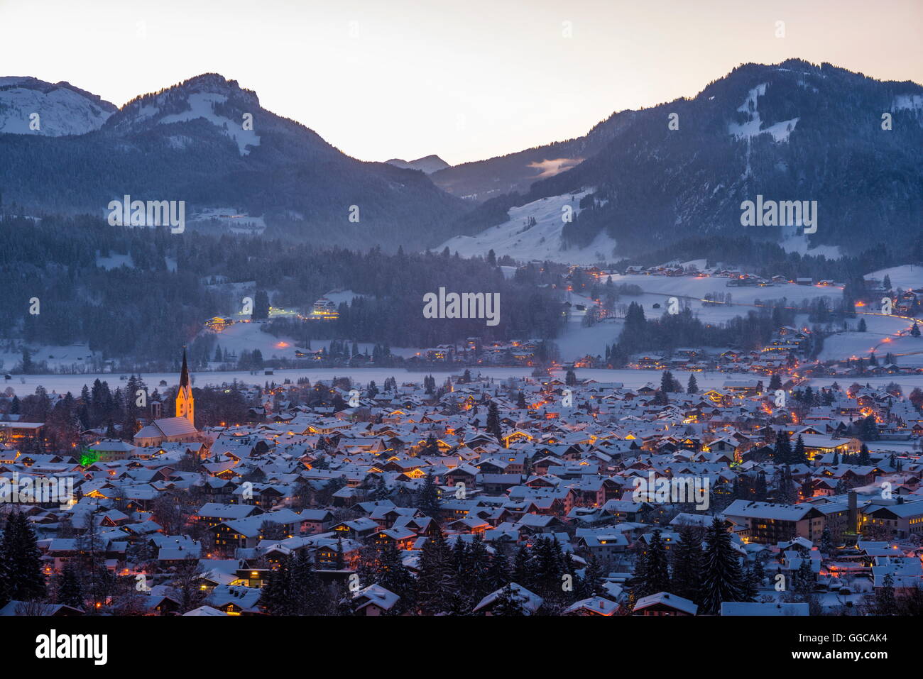 Geographie/Reisen, Deutschland, Bayern, Oberstdorf, Stadtblick, Additional-Rights - Clearance-Info - Not-Available Stockfoto Geographie/Reisen, Deutschland, Bayern, Oberstdorf, Stadtblick, Additional-Rights - Clearance-Info - Not-Available Stockfoto